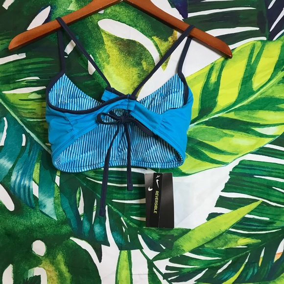 2/$40 $50 Nike Women’s Blue Reversible Blue Swim Top - Picture 7 of 13